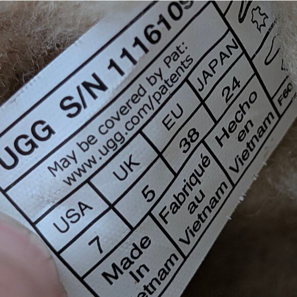 UGG Classic Ultra Mini Sheepskin Winter Boots Women's Chestnut Size US7 EU38 - Picture 7 of 13